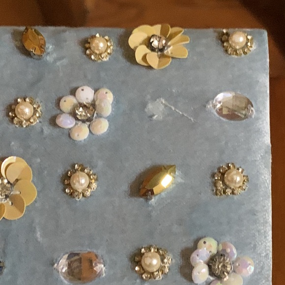 DAISY FUENTES - Gorgeous Blue Jeweled Jewelry Box - Picture 3 of 16